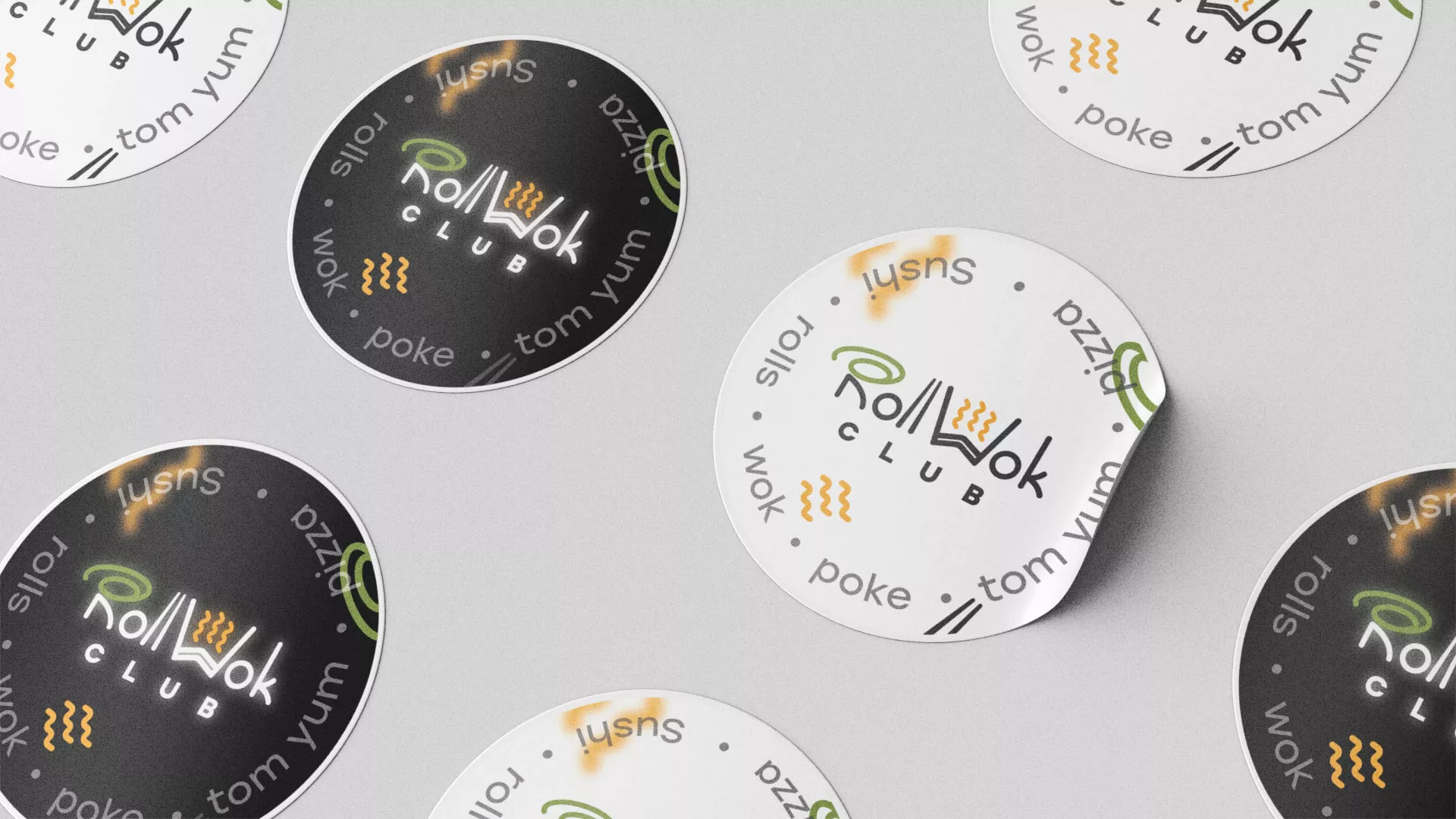Разработка наклеек для суши-бара «Roll Wok Club» в Высоцке